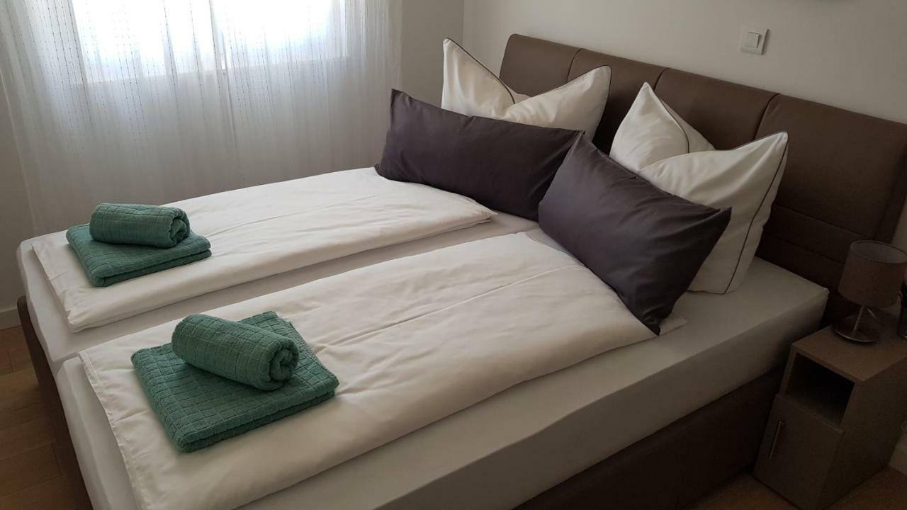 Apartment Aria Exclusive Petrcane Buitenkant foto