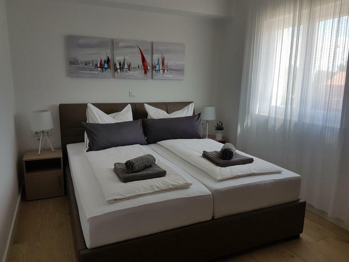 Apartment Aria Exclusive Petrcane Buitenkant foto